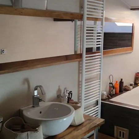 Apartment Luxury - *